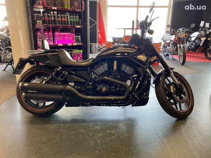 Harley-Davidson VRSCDX Image 6